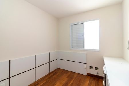Apartamento à venda com 92m², 3 quartos e 2 vagas Apartamento à venda com 92m², 3 quartos e 2 vagasQuarto 2