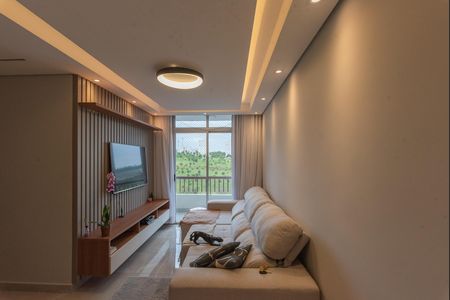 Apartamento à venda com 74m², 3 quartos e 2 vagas Apartamento à venda com 74m², 3 quartos e 2 vagasSala