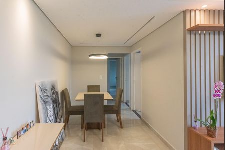 Apartamento à venda com 74m², 3 quartos e 2 vagas Apartamento à venda com 74m², 3 quartos e 2 vagasSala