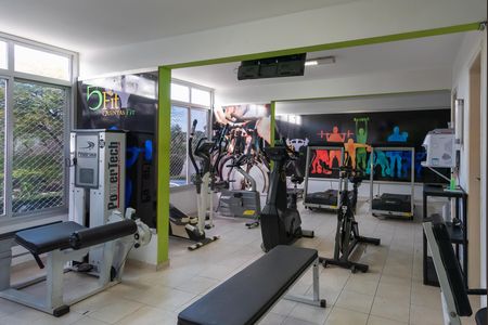 Apartamento à venda com 74m², 3 quartos e 2 vagas Apartamento à venda com 74m², 3 quartos e 2 vagasÁrea comum - Academia