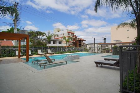 Apartamento à venda com 67m², 3 quartos e 1 vagaÁrea comum - Piscina