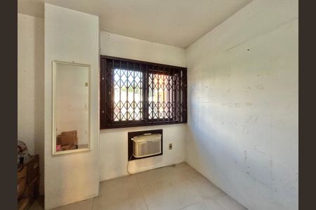 Casa à venda com 265m², 4 quartos e 2 vagasSuíte 2