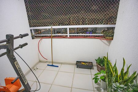 Apartamento para alugar com 56m², 3 quartos e 1 vaga Apartamento para alugar com 56m², 3 quartos e 1 vagaVaranda da sala