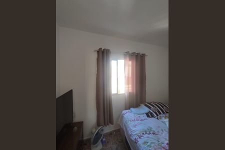 Casa à venda com 200m², 4 quartos e 2 vagas Casa à venda com 200m², 4 quartos e 2 vagasSuíte