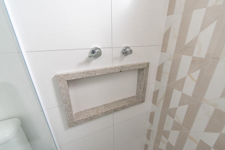 Apartamento à venda com 83m², 2 quartos e 2 vagasBanheiro da suíte 2