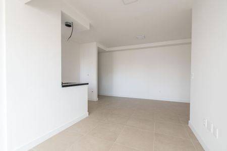 Apartamento à venda com 83m², 2 quartos e 2 vagasSala