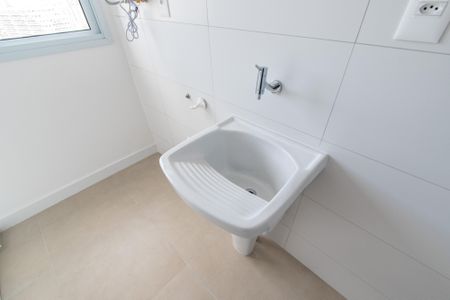 Apartamento à venda com 83m², 2 quartos e 2 vagasÁrea de serviço