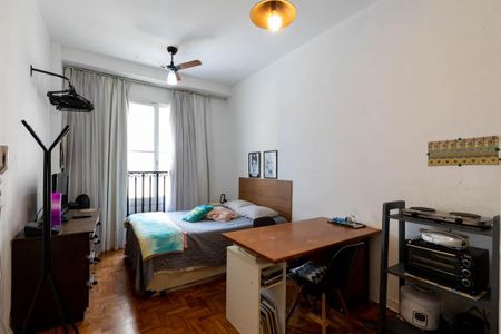 Studio à venda com 33m², 1 quarto e sem vaga Studio à venda com 33m², 1 quarto e sem vagaStudio