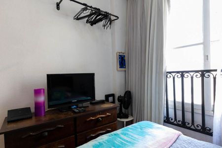 Studio à venda com 33m², 1 quarto e sem vaga Studio à venda com 33m², 1 quarto e sem vagaStudio