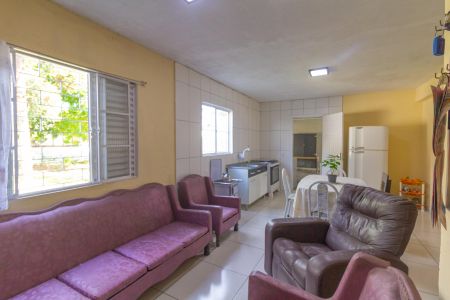Casa à venda com 110m², 3 quartos e 3 vagasSala/Cozinha