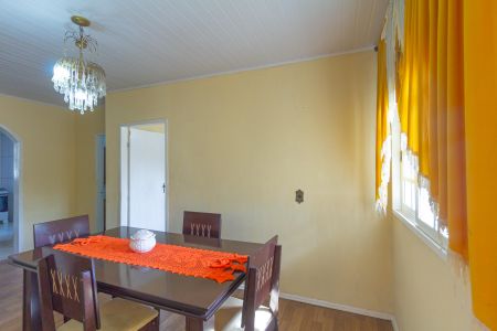 Casa à venda com 110m², 3 quartos e 3 vagasSala