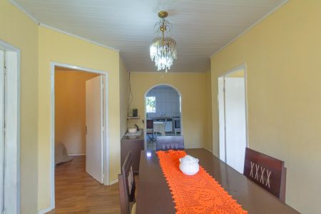 Casa à venda com 110m², 3 quartos e 3 vagasSala