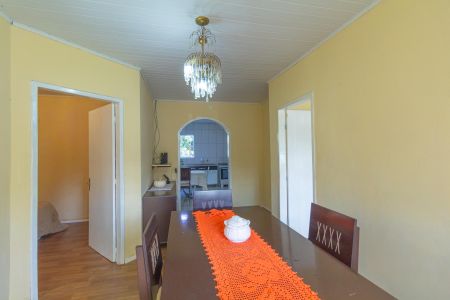 Casa à venda com 110m², 3 quartos e 3 vagasSala