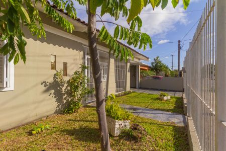 Casa à venda com 110m², 3 quartos e 3 vagasJardim