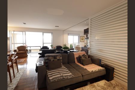 Apartamento para alugar com 161m², 3 quartos e 3 vagasSala de TV