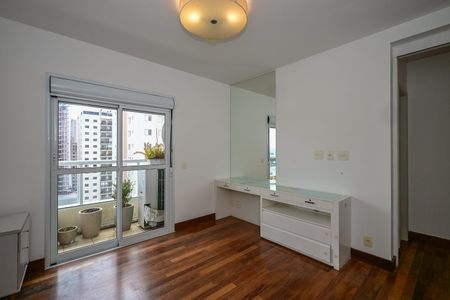 Apartamento à venda com 161m², 3 quartos e 3 vagasSuíte 3