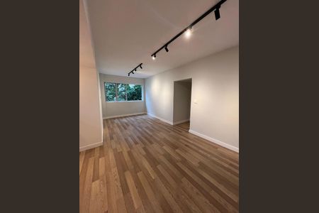 Apartamento à venda com 86m², 2 quartos e 1 vagaFoto 02