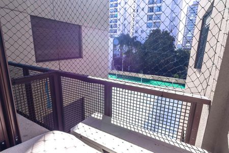 Apartamento à venda com 132m², 3 quartos e 2 vagasVista da Área de Serviço