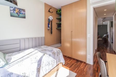 Apartamento à venda com 132m², 3 quartos e 2 vagasSuíte 3