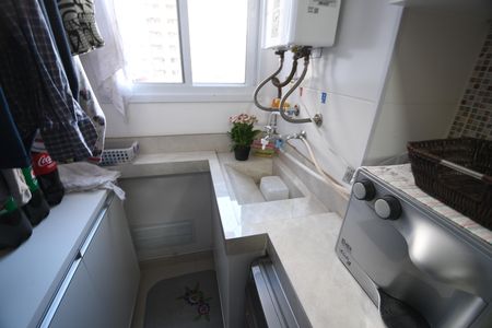 Apartamento à venda com 56m², 2 quartos e 1 vagaÁrea de Serviço
