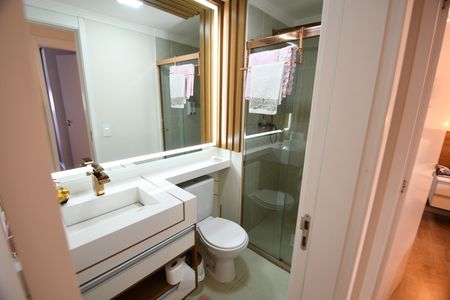 Apartamento à venda com 56m², 2 quartos e 1 vagaBanheiro 2