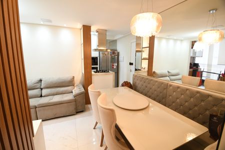 Apartamento à venda com 56m², 2 quartos e 1 vagaSala