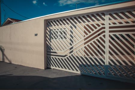 Casa para alugar com 250m², 3 quartos e 3 vagasFachada 