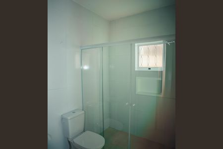 Casa para alugar com 250m², 3 quartos e 3 vagasBanheiro Social