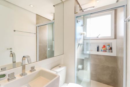 Apartamento à venda com 123m², 3 quartos e 2 vagasBanheiro da Suíte 2