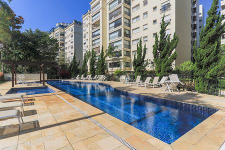 Apartamento à venda com 123m², 3 quartos e 2 vagasÁrea comum - Piscina