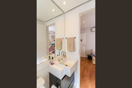 Apartamento à venda com 123m², 3 quartos e 2 vagasBanheiro da Suíte 3