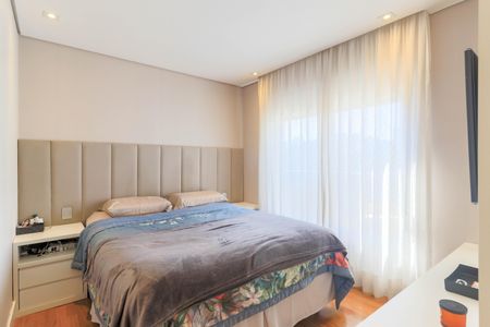 Apartamento à venda com 123m², 3 quartos e 2 vagasSuíte 1
