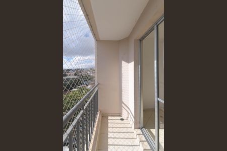 Apartamento à venda com 60m², 2 quartos e 1 vaga Apartamento à venda com 60m², 2 quartos e 1 vagaVaranda