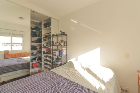 Apartamento para alugar com 72m², 2 quartos e 1 vaga Apartamento para alugar com 72m², 2 quartos e 1 vagaQuarto