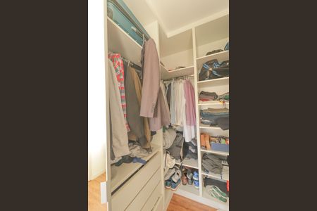 Apartamento para alugar com 72m², 2 quartos e 1 vaga Apartamento para alugar com 72m², 2 quartos e 1 vagaQuarto
