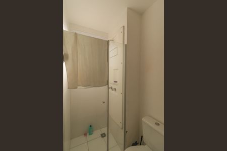 Apartamento para alugar com 72m², 2 quartos e 1 vaga Apartamento para alugar com 72m², 2 quartos e 1 vagaBanheiro da Suíte