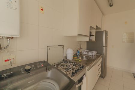 Apartamento para alugar com 72m², 2 quartos e 1 vaga Apartamento para alugar com 72m², 2 quartos e 1 vagaCozinha e Área de Serviço