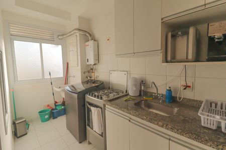 Apartamento para alugar com 72m², 2 quartos e 1 vaga Apartamento para alugar com 72m², 2 quartos e 1 vagaCozinha e Área de Serviço