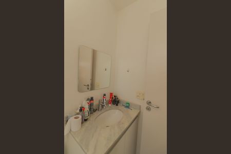 Apartamento para alugar com 72m², 2 quartos e 1 vaga Apartamento para alugar com 72m², 2 quartos e 1 vagaBanheiro da Suíte