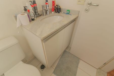 Apartamento para alugar com 72m², 2 quartos e 1 vaga Apartamento para alugar com 72m², 2 quartos e 1 vagaBanheiro da Suíte