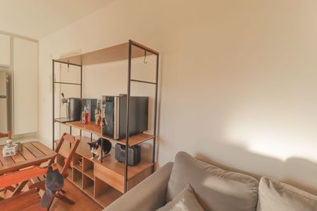 Apartamento para alugar com 72m², 2 quartos e 1 vaga Apartamento para alugar com 72m², 2 quartos e 1 vagaSala