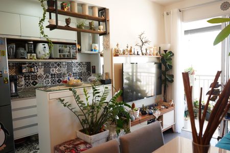 Apartamento à venda com 57m², 2 quartos e 1 vagaSala