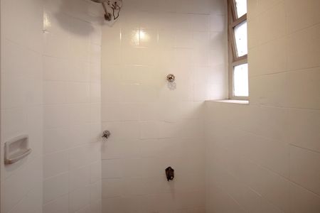 Apartamento à venda com 128m², 4 quartos e 2 vagasBanheiro de serviço