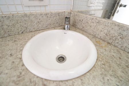 Casa para alugar com 450m², 7 quartos e 5 vagasBanheiro da Piscina