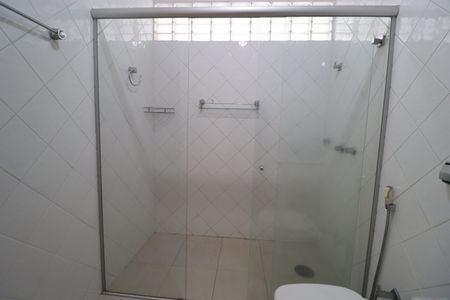 Casa para alugar com 450m², 7 quartos e 5 vagasBanheiro/ Suíte 5