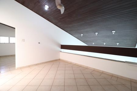 Casa para alugar com 450m², 7 quartos e 5 vagasMesanino