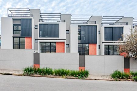 Casa à venda com 256m², 3 quartos e 3 vagasFoto 05