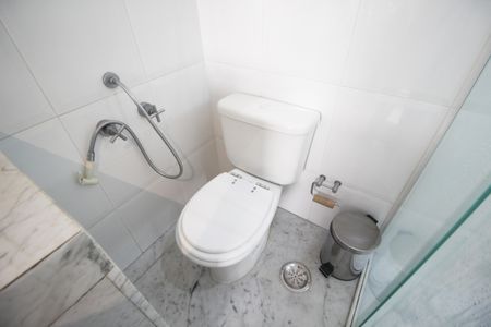 Apartamento à venda com 195m², 4 quartos e 2 vagasBanheiro da Suíte 1