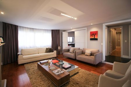 Apartamento à venda com 195m², 4 quartos e 2 vagasSala