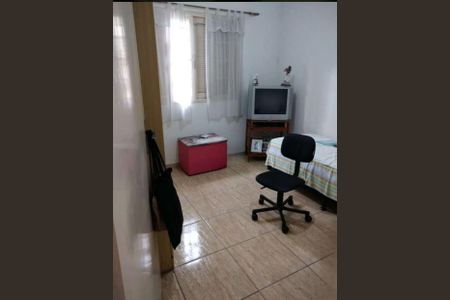 Casa para alugar com 200m², 3 quartos e 2 vagas Casa para alugar com 200m², 3 quartos e 2 vagasQuarto